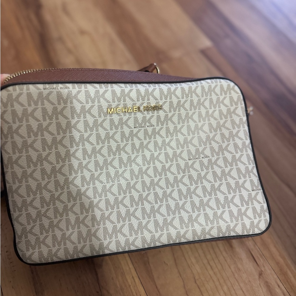 Michael Kors side bag